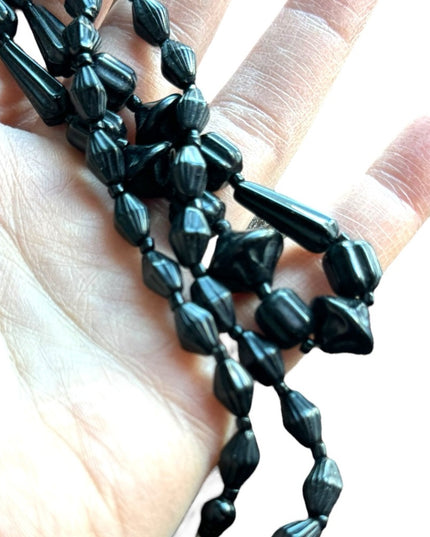 Victorian Art Deco Antique Whitby Jet Mourning Necklace Black bead 1800s Authen