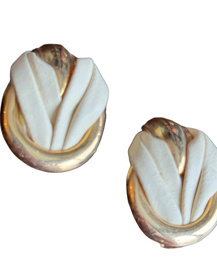 Vintage 1970s SG D’OR Gold & Cream leather fancy show clips