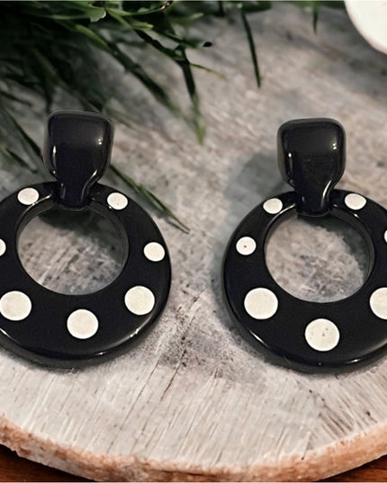 Vintage black and White polka dot resin plastic chunky earrings dangle
