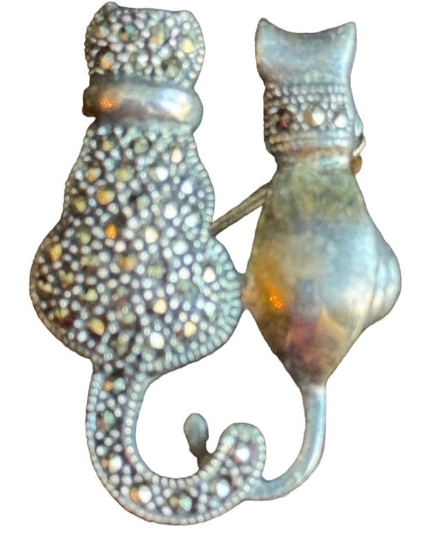 Sterling silver 925 Marcasite 2 cats kittys fancy brooch
