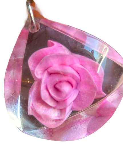 Vintage resin flower rose 3D pendant 1960s