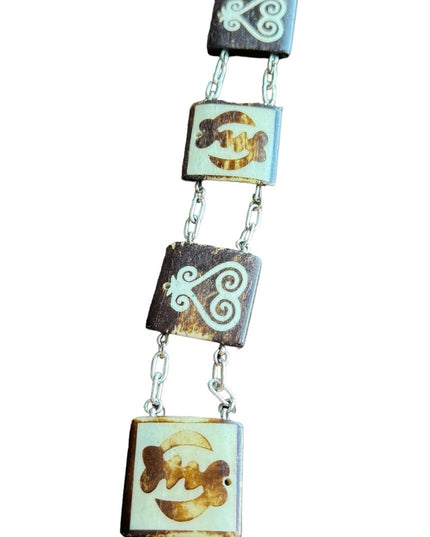 Lovely sterling silver hand made link heart square resin bracelet