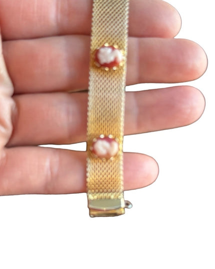Vintage 1970s gold finish mesh faux resin cameo bracelet