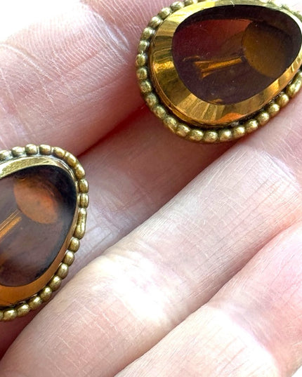 Vintage Robert gold finish 1950s CZCH Amber glass clip on earrings