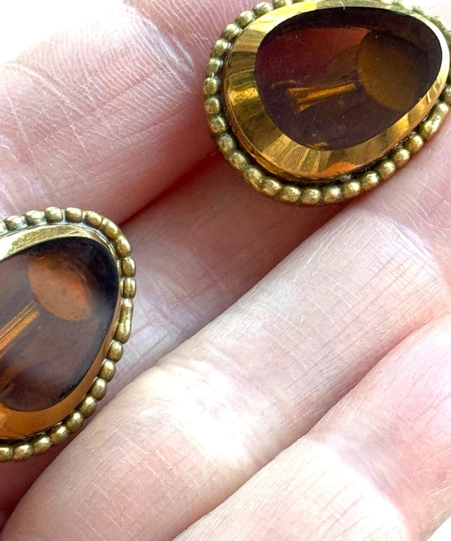 Vintage Robert gold finish 1950s CZCH Amber glass clip on earrings