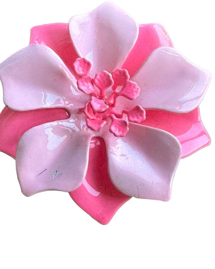 Vintage 1960s pink metal flower enameled brooch