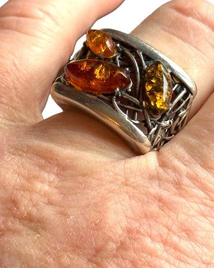 Vintage sterling silver 925 modernist brutalist AMBER ring filagree web