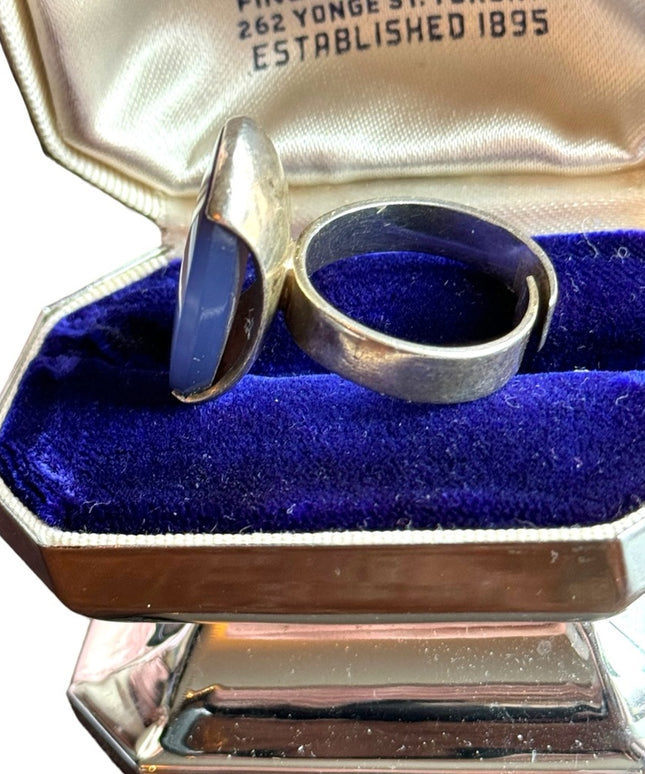 Vintage sterling silver 925 BLUE MOONSTONE Import ring FInland oval statement