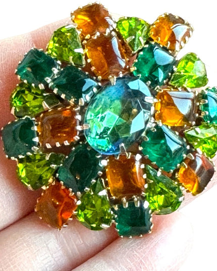 Vintage C1960s Crystal green amber brooch LG Juliana ?