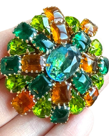Vintage C1960s Crystal green amber brooch LG Juliana ?