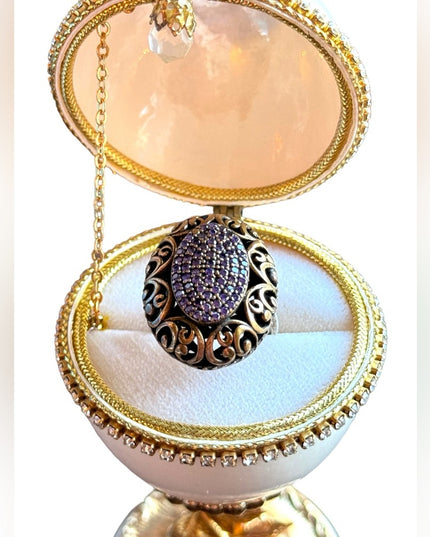 Vintage Antique Revival brassy gold filagree sterling amethyst statement ring