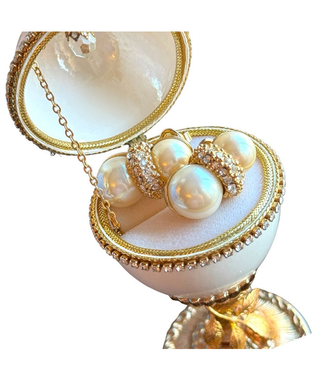 Vintage C1980s gold simulated pearl rhinestone clip on earrings stamped designer