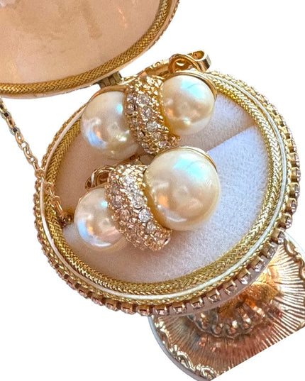 Vintage C1980s gold simulated pearl rhinestone clip on earrings stamped designer