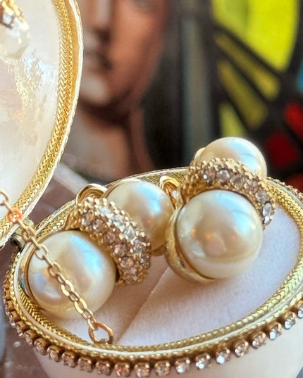 Vintage C1980s gold simulated pearl rhinestone clip on earrings stamped designer
