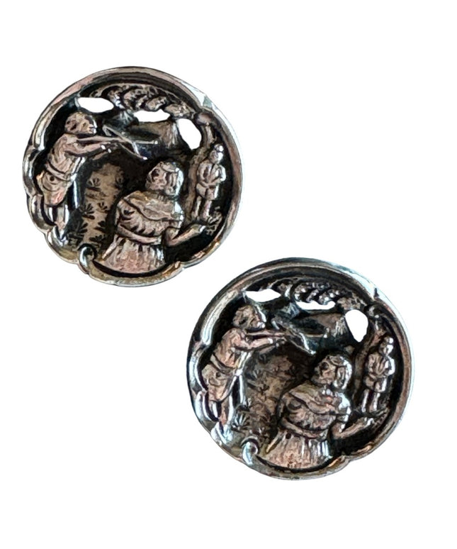 Vintage silver finish ornate detailed hunting scene shooting cufflinks
