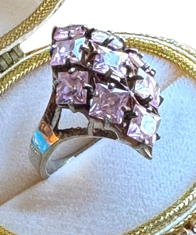 Vintage sterling Silver 925 pink ice CZ crystal cocktail clister ring