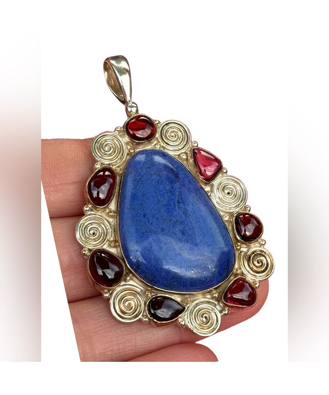 RARE  Sajen 925 Sterling silver pendant Celtic swirl garnet & lapis stones