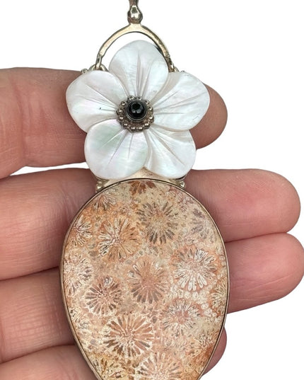 RARE LG Sajen 925 Sterling silver pendant Chrysanthemum Jasper Mother of pearl