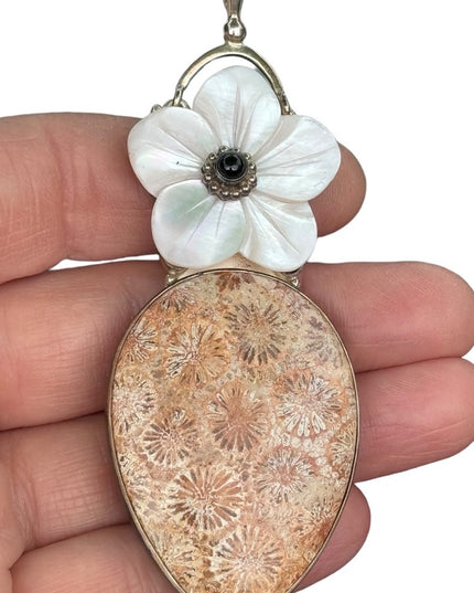 RARE LG Sajen 925 Sterling silver pendant Chrysanthemum Jasper Mother of pearl