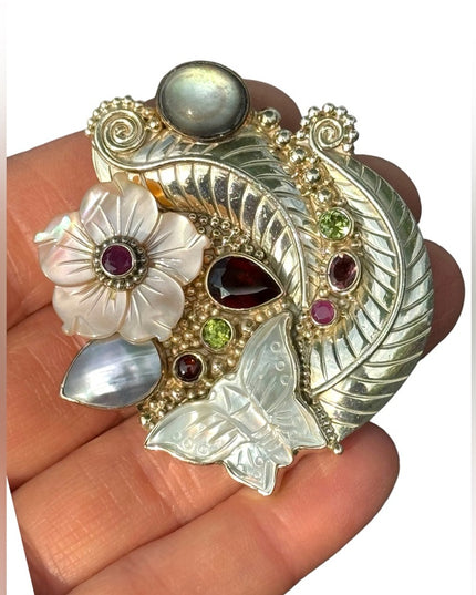 RARE  Sajen 925 Sterling silver brooch pendant MOP garnet Butterfly flowers