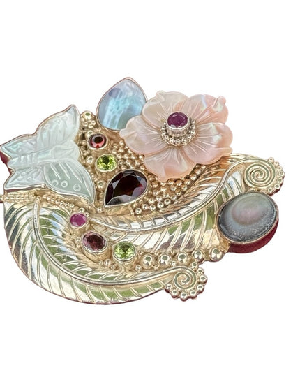 RARE  Sajen 925 Sterling silver brooch pendant MOP garnet Butterfly flowers