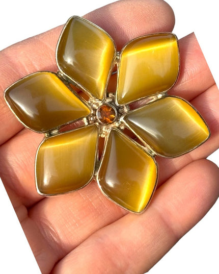 RARE  Sajen 925 Sterling silver brooch  flower Gemstone