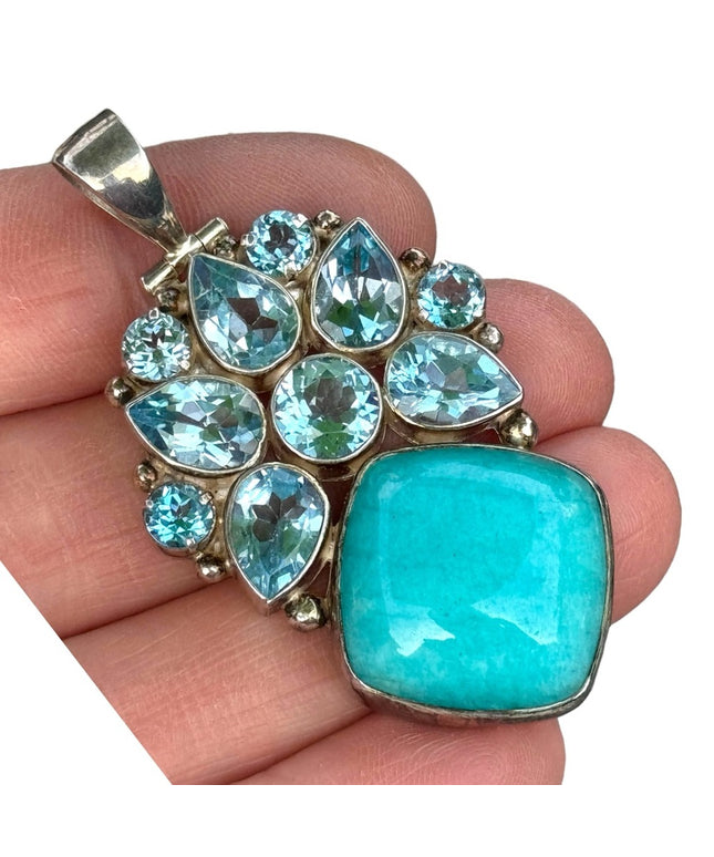 Stunning heavy 925 Sterling silver gemstone pendant Nepal Topaz Handmade