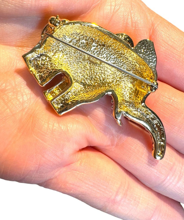 Lovely Butler Gold plate Elephant australian crystal facination brooch