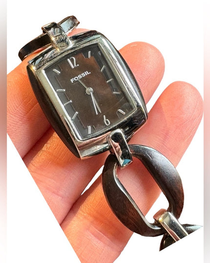 Fossil wood textured silver finish link watch