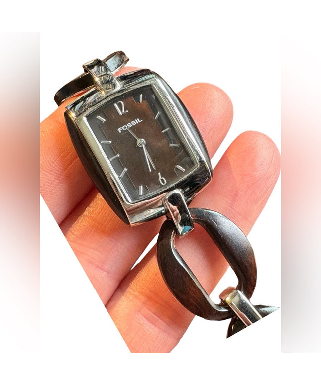 Fossil wood textured silver finish link watch