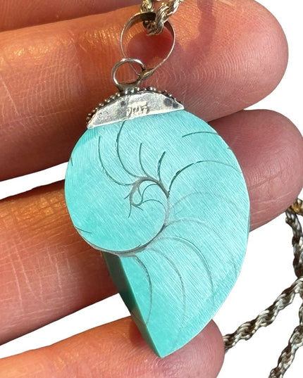 Stunning vintage teal nautilus sea shel sterling silver pendant & rope chain 925