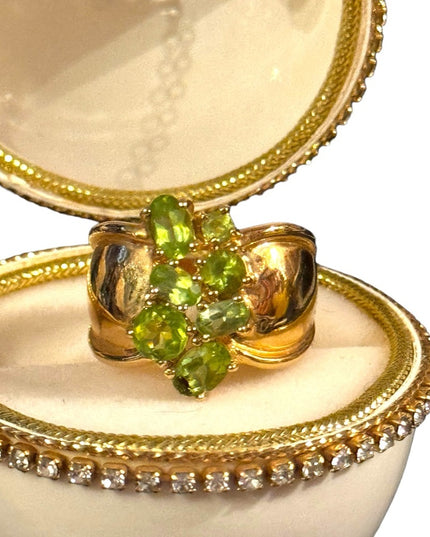 OMG  sterling silver 925 gold plated peridot stone cluster cocktail ring