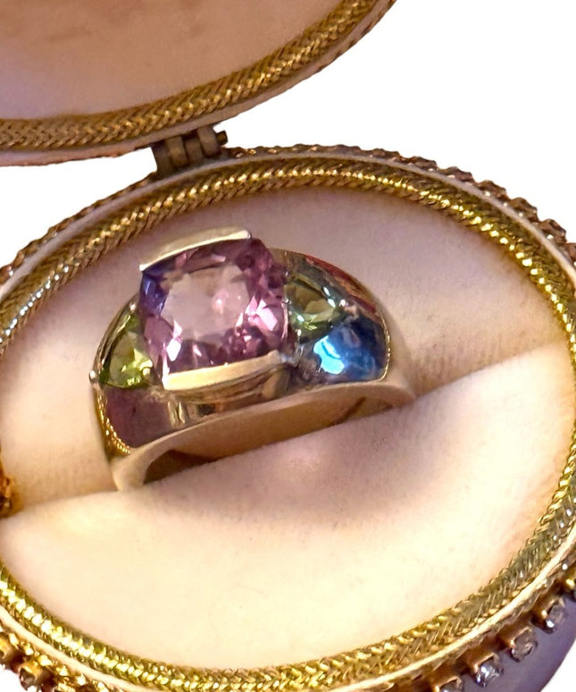 Lovely HE Amethyst and peridot vintage sterling silver ring sz8