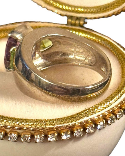 Lovely HE Amethyst and peridot vintage sterling silver ring sz8