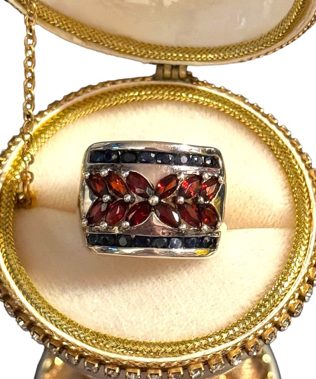 Stunning cigar band garnet & Sapphire sterling silver 925 flower ring