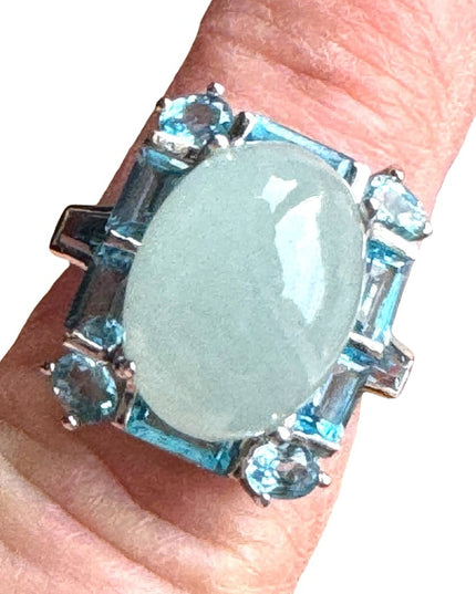 Lovely sterling silver Jadeite & blue topaz 925 fancy dinner statement ring
