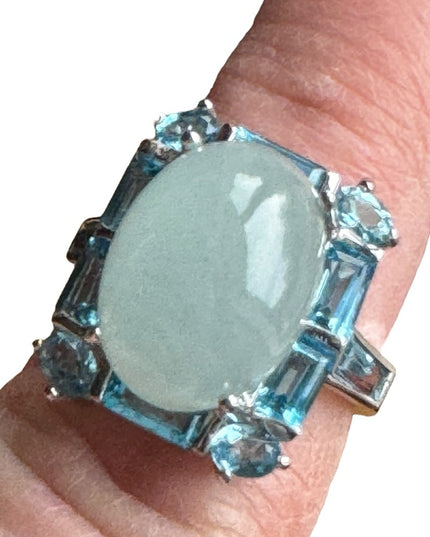 Lovely sterling silver Jadeite & blue topaz 925 fancy dinner statement ring