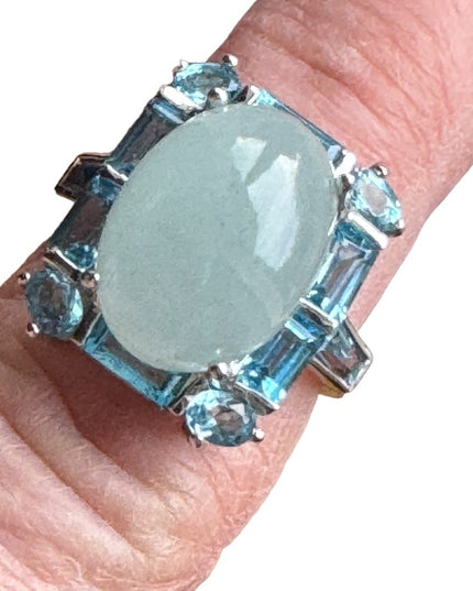 Lovely sterling silver Jadeite & blue topaz 925 fancy dinner statement ring