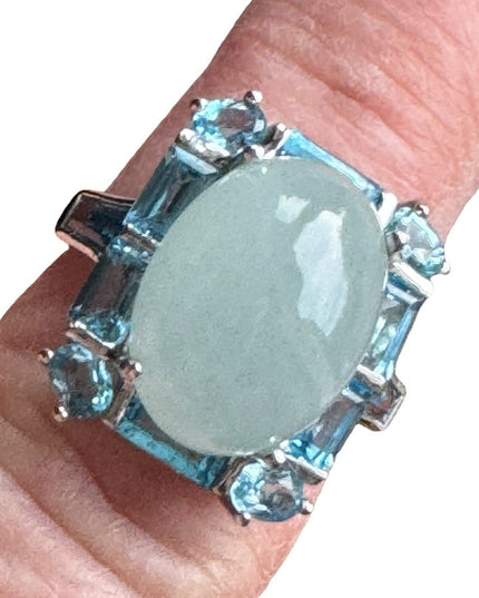 Lovely sterling silver Jadeite & blue topaz 925 fancy dinner statement ring
