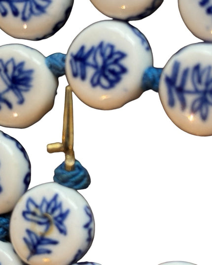 VTG Chinese export porcelain handmade painted blue & white flower bead necklace