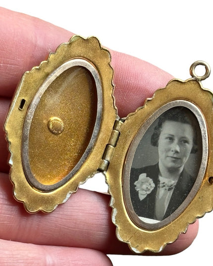 Lovely Art Deco 1920s locket by Dunn Bros 10k gold filled antique enamel