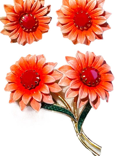 Lovely 1960s Western Germany pink & red plastic flower brooch earrings SET