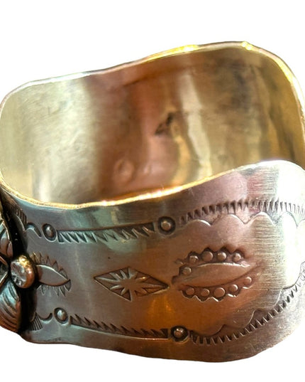 Vintage Southwestern Navajo Sterling silver 925 Handmade turquoise Cuff bracelet