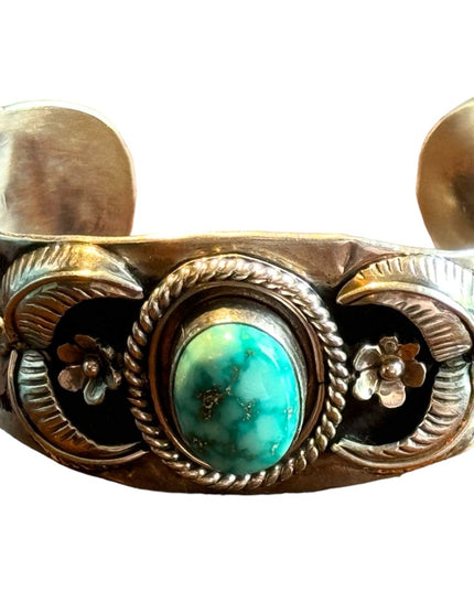 Vintage Southwestern Navajo Sterling silver 925 Handmade turquoise Cuff bracelet