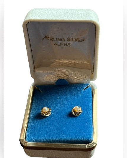 Vintage gold plate sterling  pearl NIB stud earrings
