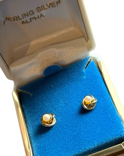 Vintage gold plate sterling  pearl NIB stud earrings