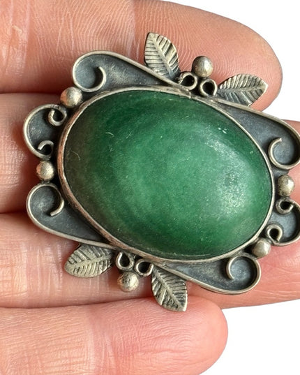 Vintage Mexico IMP SA Sterling Silver 925 Malachite fancy scrolled brooch 1950s