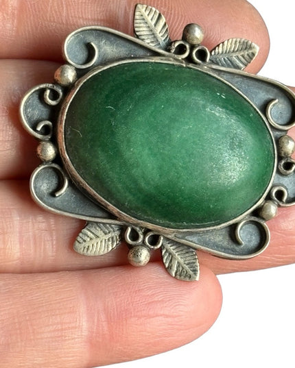 Vintage Mexico IMP SA Sterling Silver 925 Malachite fancy scrolled brooch 1950s