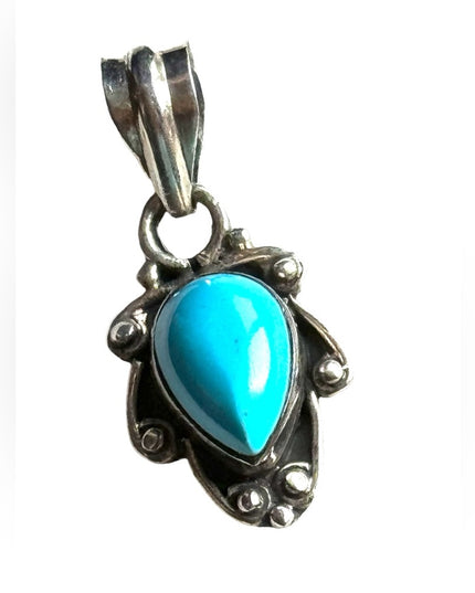 Vintage Southwestern style Sterling silver 925 pendant