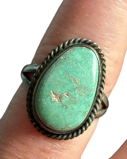 Vintage handmade sterling silver 925 Southwestern Native American ring